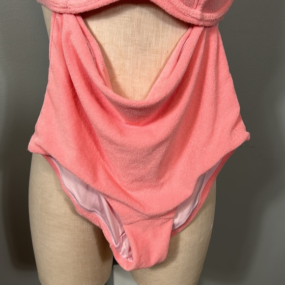Victoria’s Secret Light Pink Top and Bottom Soft/ bikini set/ underwear set - Picture 5 of 14